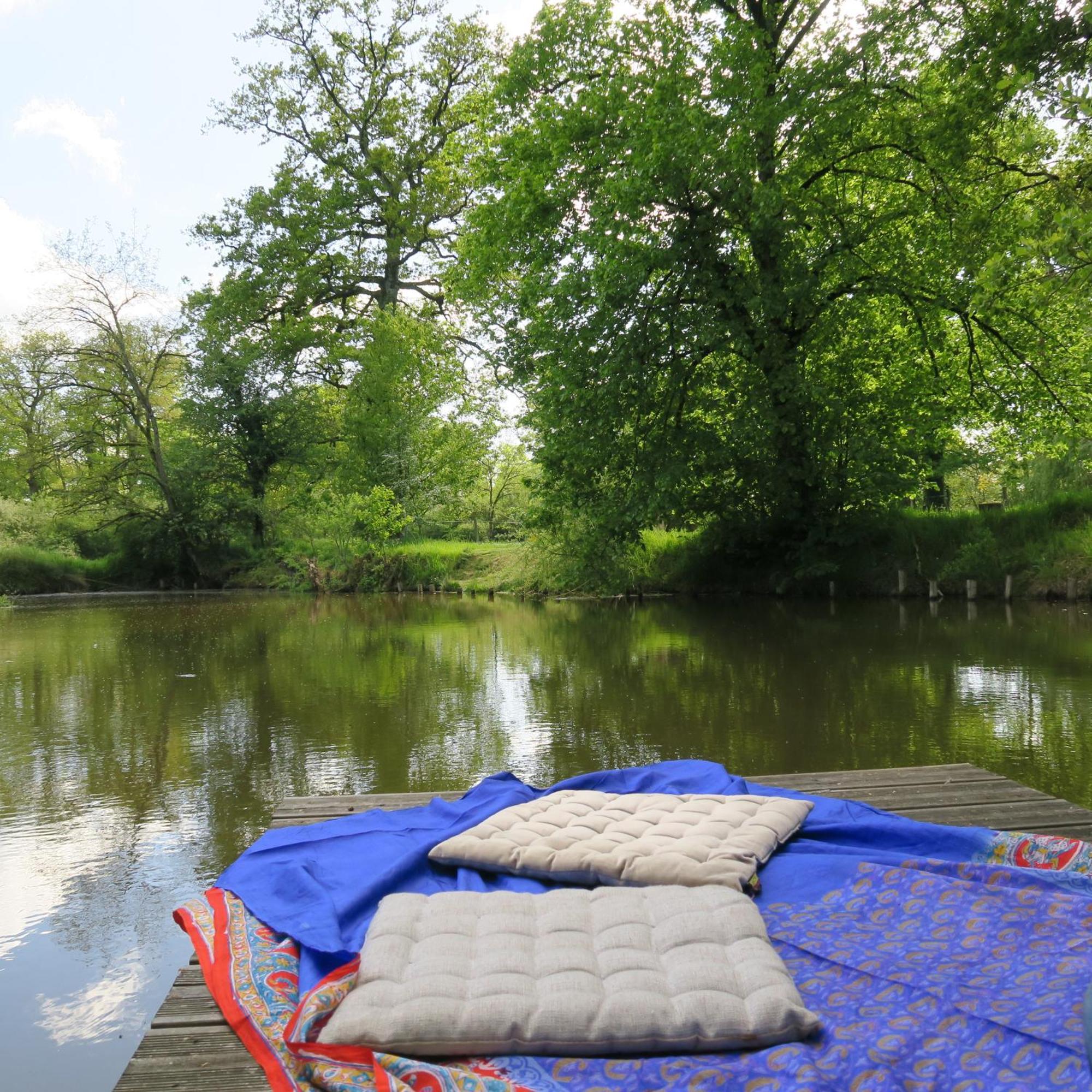 Serenite Verte A La Tuilerie Accommodation La Bazeuge Zewnętrze zdjęcie